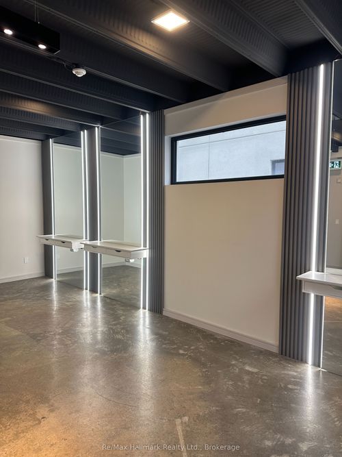 400-155 30th St, Toronto, ON, M8W3C3 | Card Image