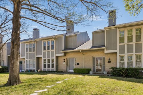 8-7616 Woodthrush Dr, Dallas, TX, 75230-4861 | Card Image