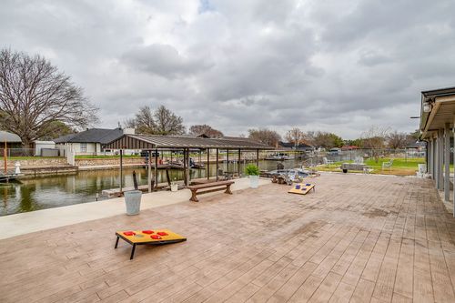 306 Tahiti Drive, Granbury, TX, 76048 | Card Image