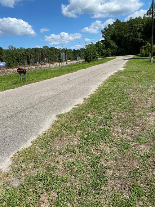 1232 Ne 191st Ter, HAWTHORNE, FL, 32640-9250 | Card Image