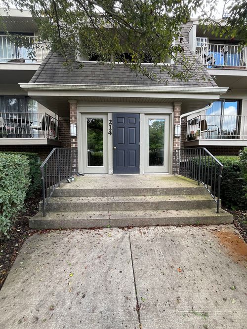 b-214 E Bailey Rd, Naperville, IL, 60565-1463 | Card Image