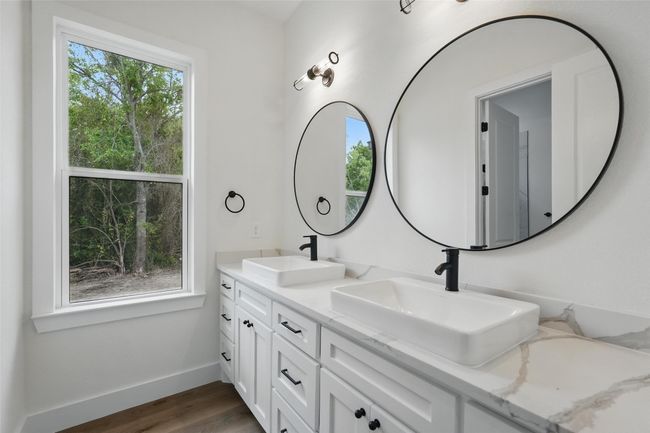 106 Turnberry Ln, House other with 5 bedrooms, 4 bathrooms and null parking in Corsicana TX | Image 25