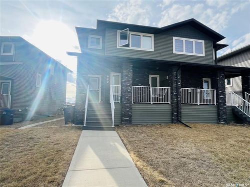 642 Glenridge Ave, Swift Current, SK, S9H5R9 | Card Image