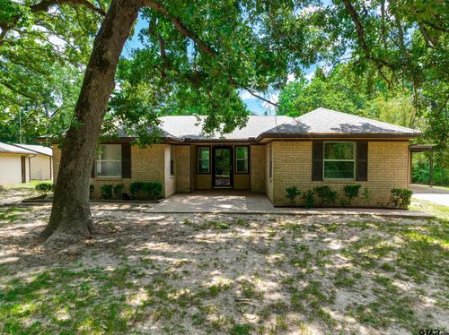 302 An County Road 3914, Palestine, TX, 75801-1957 | Card Image