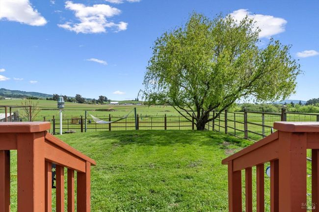 166 Davis Ln, House other with 3 bedrooms, 2 bathrooms and 15 parking in Penngrove CA | Image 33