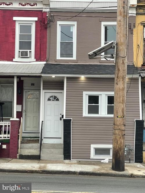 729 N 10th St, CAMDEN, NJ, 08102-1703 | Card Image