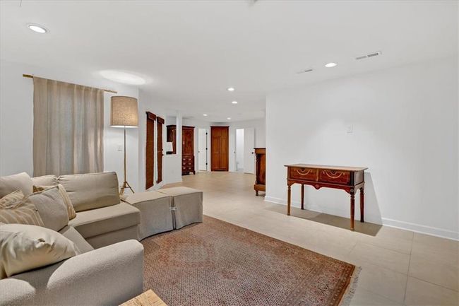 400 Old Ivy Rd Ne, House other with 6 bedrooms, 6 bathrooms and 3 parking in Atlanta GA | Image 74