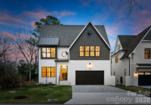 4345 Castleton Rd, Charlotte, NC, 28211-3105 | Card Image