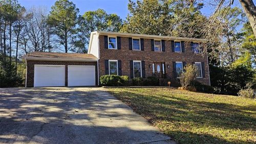 2713 Fieldstone Dr Se, Conyers, GA, 30013-1949 | Card Image