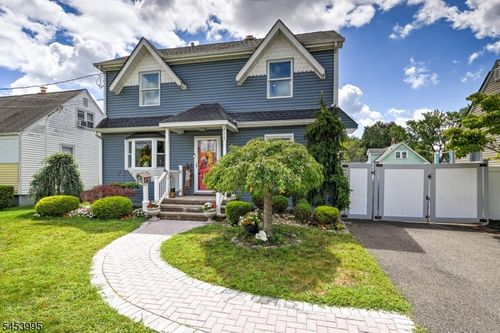 416 Giles Ave, Middlesex, NJ, 08846-2007 | Card Image