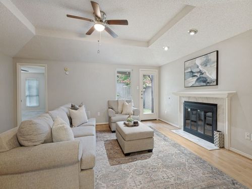 2519 Beverly Hills Ln, Mesquite, TX, 75150-1166 | Card Image
