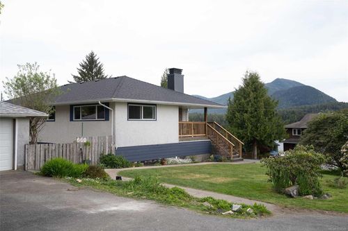 231 Otter St, Ucluelet, BC, V0R3A0 | Card Image