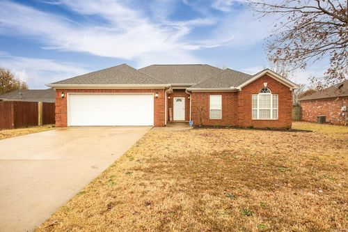 303 Dakota Dr, Cabot, AR, 72023-4200 | Card Image