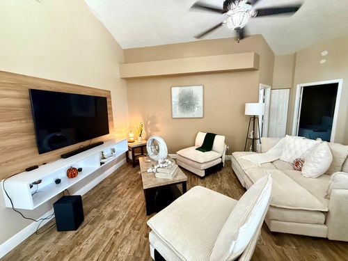2702 Se Bishop Ave, Port St. Lucie, FL, 34952-7201 | Card Image