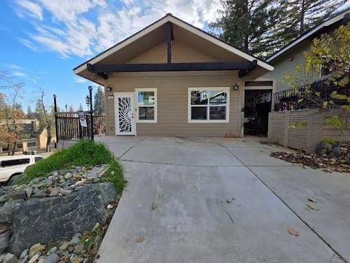 102 Shadow Wood Pl, Colfax, CA, 95713-7700 | Card Image
