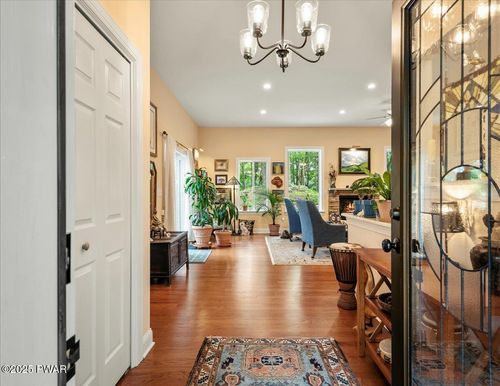 4426 Skyline Dr, Canadensis, PA, 18325-7796 | Card Image