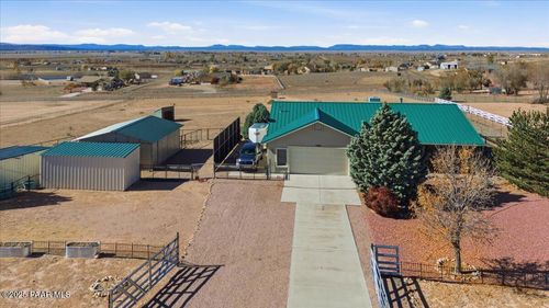 25860 N Cabernet Ln, Paulden, AZ, 86334-3365 | Card Image