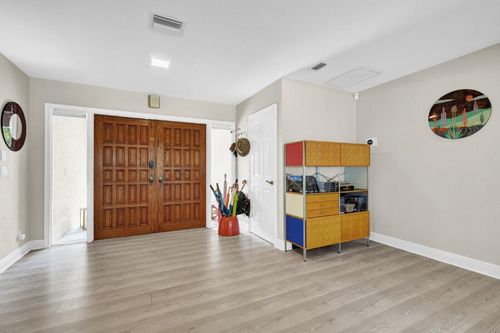 10539 Pine Tree Ter, Boynton Beach, FL, 33436-4903 | Card Image