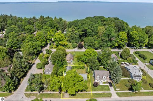 408 S Main Street, Leland, MI, 49654 | Card Image