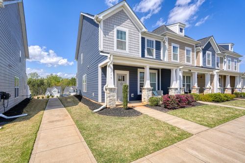 235 Dalmatian Dr, Spartanburg, SC, 29307-1089 | Card Image