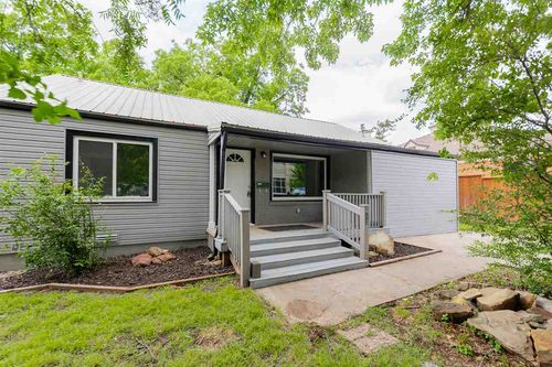 612 S Kings St, Stillwater, OK, 74074-4142 | Card Image