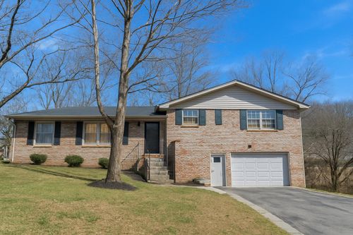 545 Leafwood Dr, Hixson, TN, 37343-3877 | Card Image