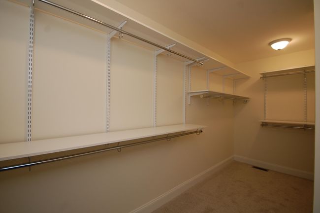 2E - 20 Sheffield St, Condo with 2 bedrooms, 3 bathrooms and null parking in Hudson NH | Image 9
