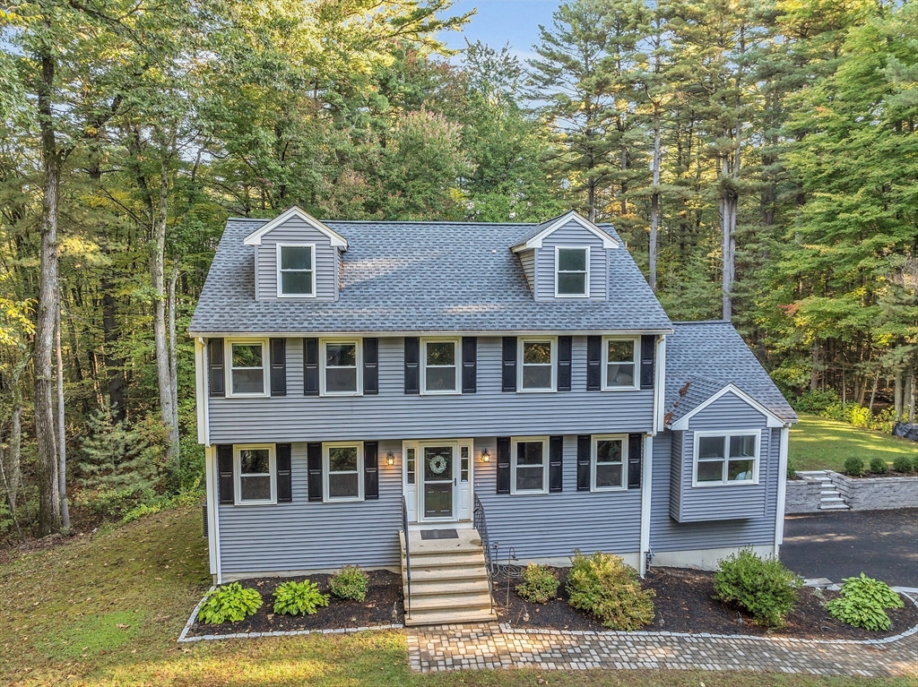Moore St, Chelmsford, MA 01824