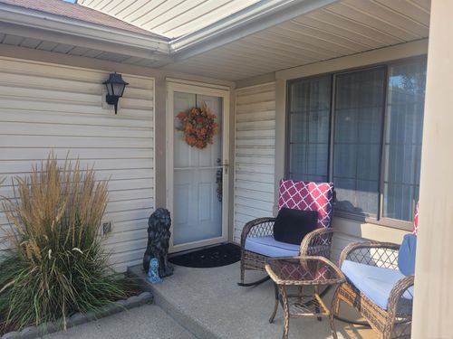 19423 Hazelwood St, Roseville, MI, 48066-3098 | Card Image