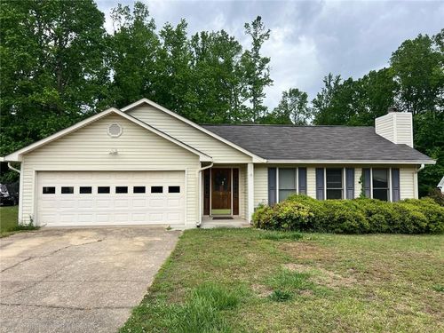 148 River Ridge Dr, Carrollton, GA, 30117-8425 | Card Image