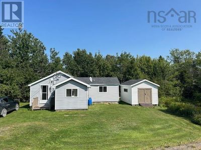 1240 Blue Sac Rd, Home with 2 bedrooms, 1 bathrooms and null parking in Lower Five Islands NS | Image 1