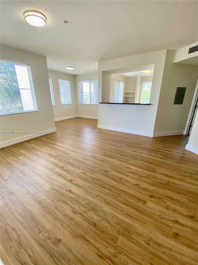 APT-305 - 11032 Legacy Dr, Condo with 2 bedrooms, 2 bathrooms and null parking in Palm Beach Gardens FL | Image 35