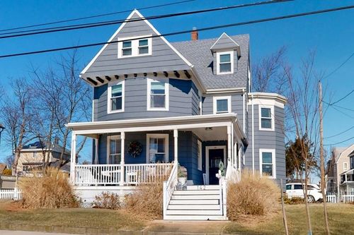 142 Washington Ave, Winthrop, MA, 02152-1709 | Card Image