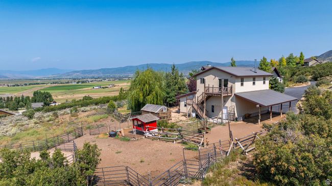 1661 Splendor Rd, House other with 4 bedrooms, 3 bathrooms and 8 parking in Kamas UT | Image 6