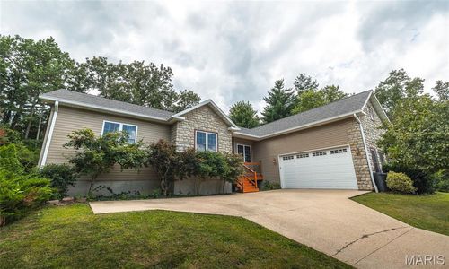 10470 Pine Needle Cir, Rolla, MO, 65401-5406 | Card Image