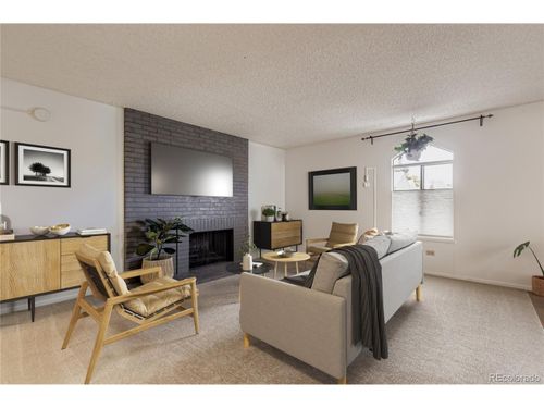 d-3323 S Monaco Street Pkwy, Denver, CO, 80222-7629 | Card Image