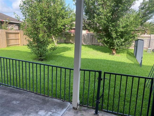 8615 Debbie Terrace Dr, House other with 5 bedrooms, 4 bathrooms and 2 parking in Cypress TX | Image 37