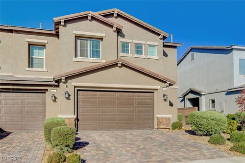 7025 Fossil Rim St, North Las Vegas, NV, 89084-4028 | Card Image