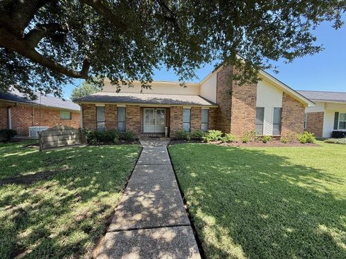 814 Texas Ave, Port Neches, TX, 77651-4206 | Card Image