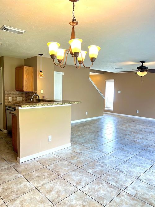 12110 Bowsman Dr, Tomball, TX, 77377-7970 | Card Image
