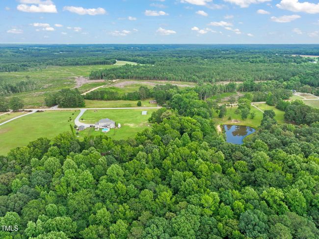 Lot 2 | Image 8