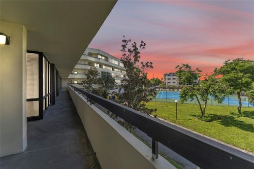 218-1401 S Federal Hwy, Boca Raton, FL, 33432-7395 | Card Image