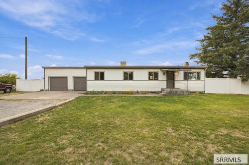440 N 150 W, Blackfoot, ID, 83221-5710 | Card Image