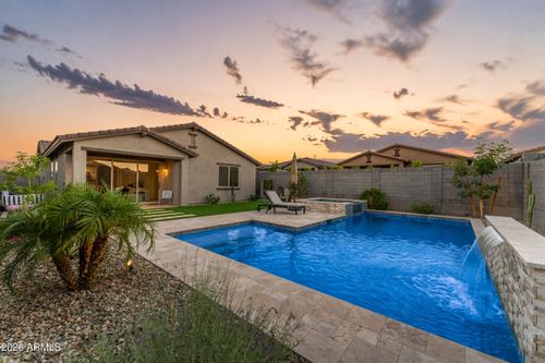 19326 W Badgett Ln, Litchfield Park, AZ, 85340-5255 | Card Image