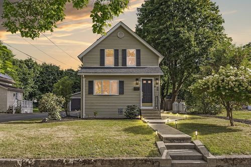 84 Ward St, Athol, MA, 01331-1946 | Card Image