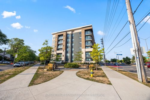 214-1 Falaise Rd, Scarborough, ON, M1E0B9 | Card Image