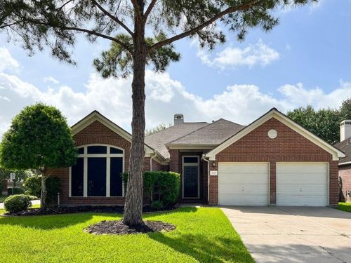 3207 Ivy Bend Drive, Pearland, TX, 77584 | Card Image