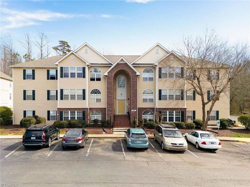 323 Ivy Glen Ct, Winston-Salem, NC, 27127-4504 | Card Image
