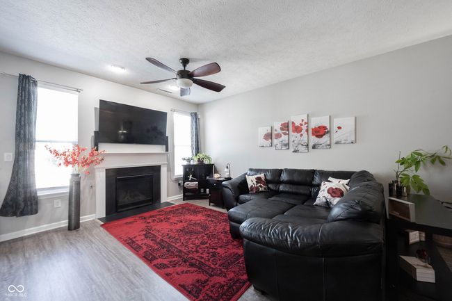 9770 Blue Violet Dr, Condo with 3 bedrooms, 3 bathrooms and null parking in Noblesville IN | Image 10