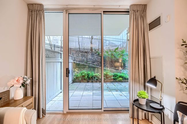 104 - 38 William Carson Cres, Condo with 2 bedrooms, 1 bathrooms and null parking in North York ON | Image 14